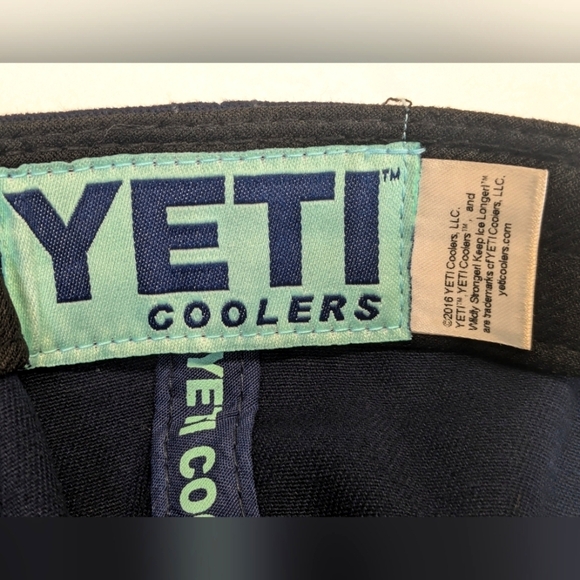 YETI Coolers "Built for the Wild" Strapback Adjustable Blue Ball Cap - Picture 5 of 6